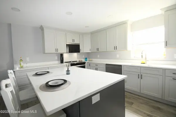 2500 Eagle Drive #4-d, Melbourne, FL 32935