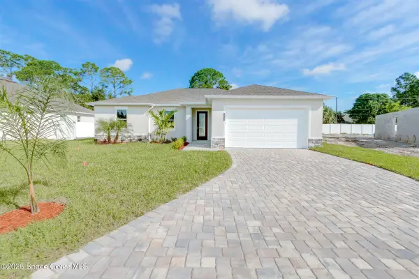 751 S Fischer Circle, Sebastian, FL 32958