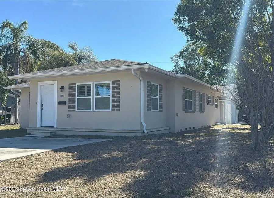 3270 35th Avenue N, Saint Petersburg, FL 33710 - #2