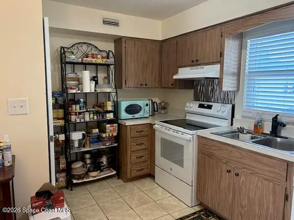 4304 London Town Road #C215, Titusville, FL 32796