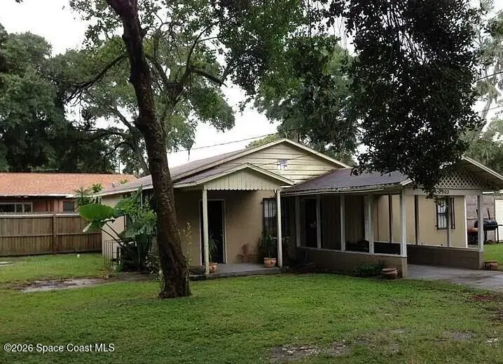 803 E 128th Avenue, Tampa, FL 33612 - #2