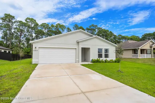 527 Falmouth Street Sw, Palm Bay, FL 32908
