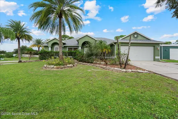 899 Sanford Street Sw, Palm Bay, FL 32908