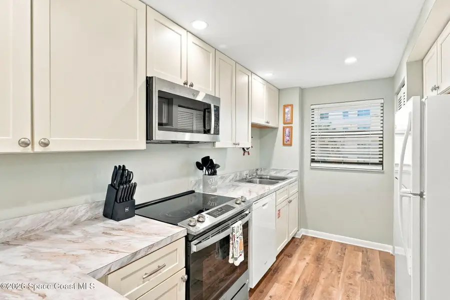 7520 Ridgewood Avenue #302, Cape Canaveral, FL 32920 - #3