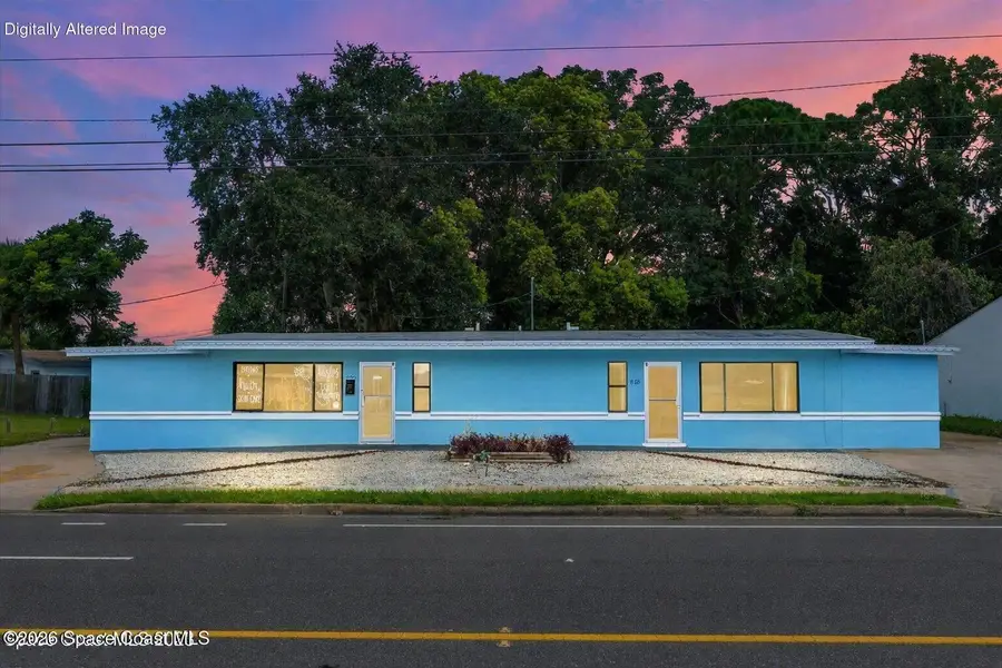 822 Garden Street, Titusville, FL 32796 - #2