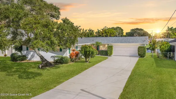 50 Westview Lane, Cocoa Beach, FL 32931