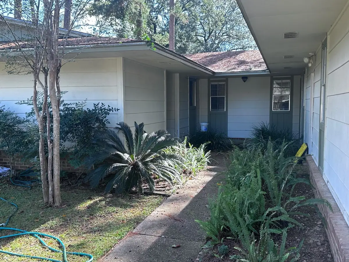 255 N Villas Ct #1, Tallahassee, FL 32303 - Image #1