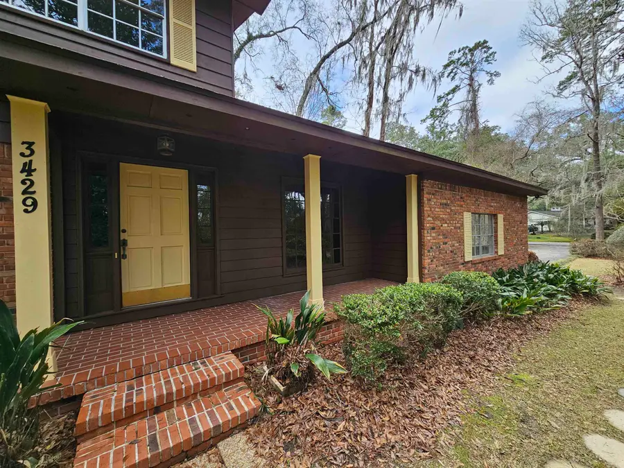 3429 Lakeshore Drive, Tallahassee, FL 32312 - Image #2