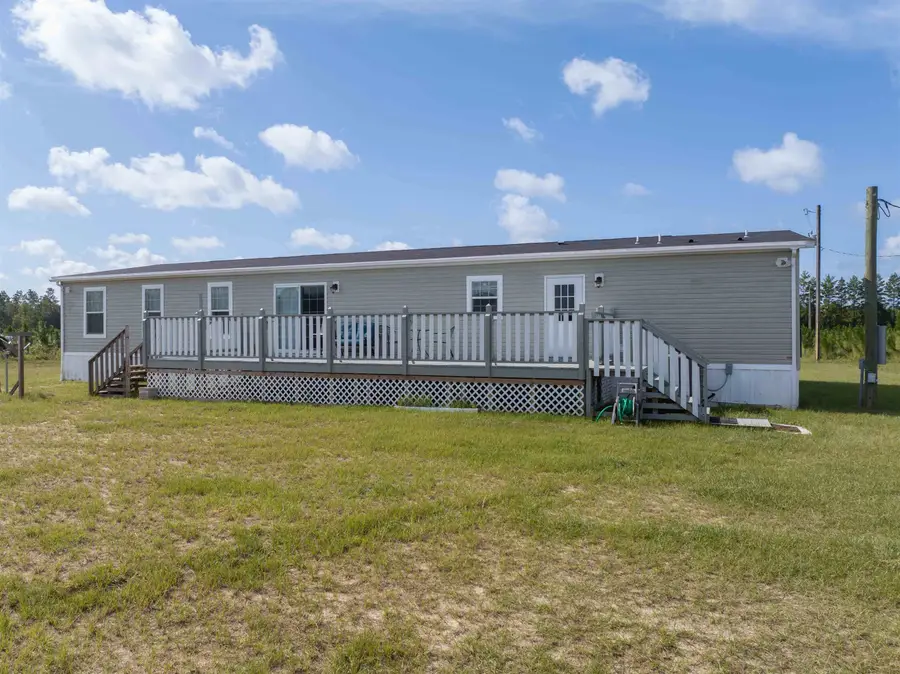 397 SE Schooner Way, Lee, FL 32059 - Image #3