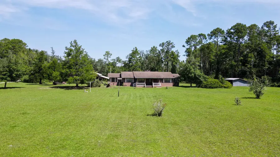3232 Loren Henderson Rd, Perry, FL 32347 - Image #2