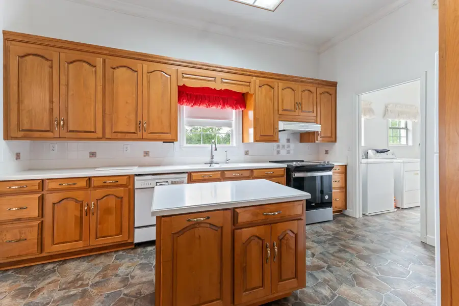 186 NW Whispering Pines Loop, Madison, FL 32340 - Image #3