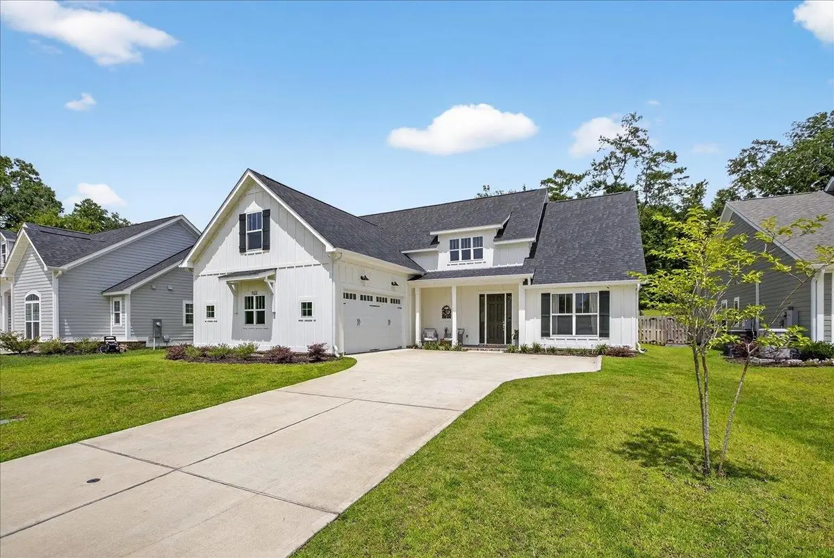 522 Knotted Pine Drive, Tallahassee, FL 32312 - Image #1