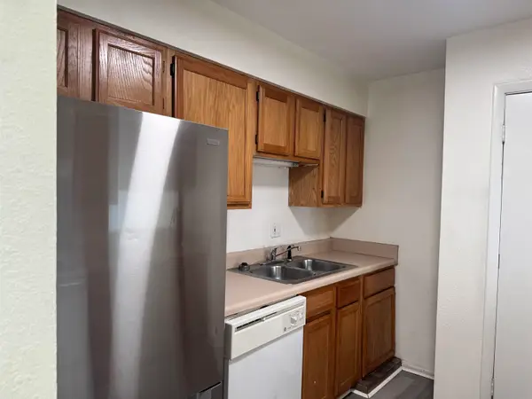 2020 Continental Avenue #111, Tallahassee, FL 32304