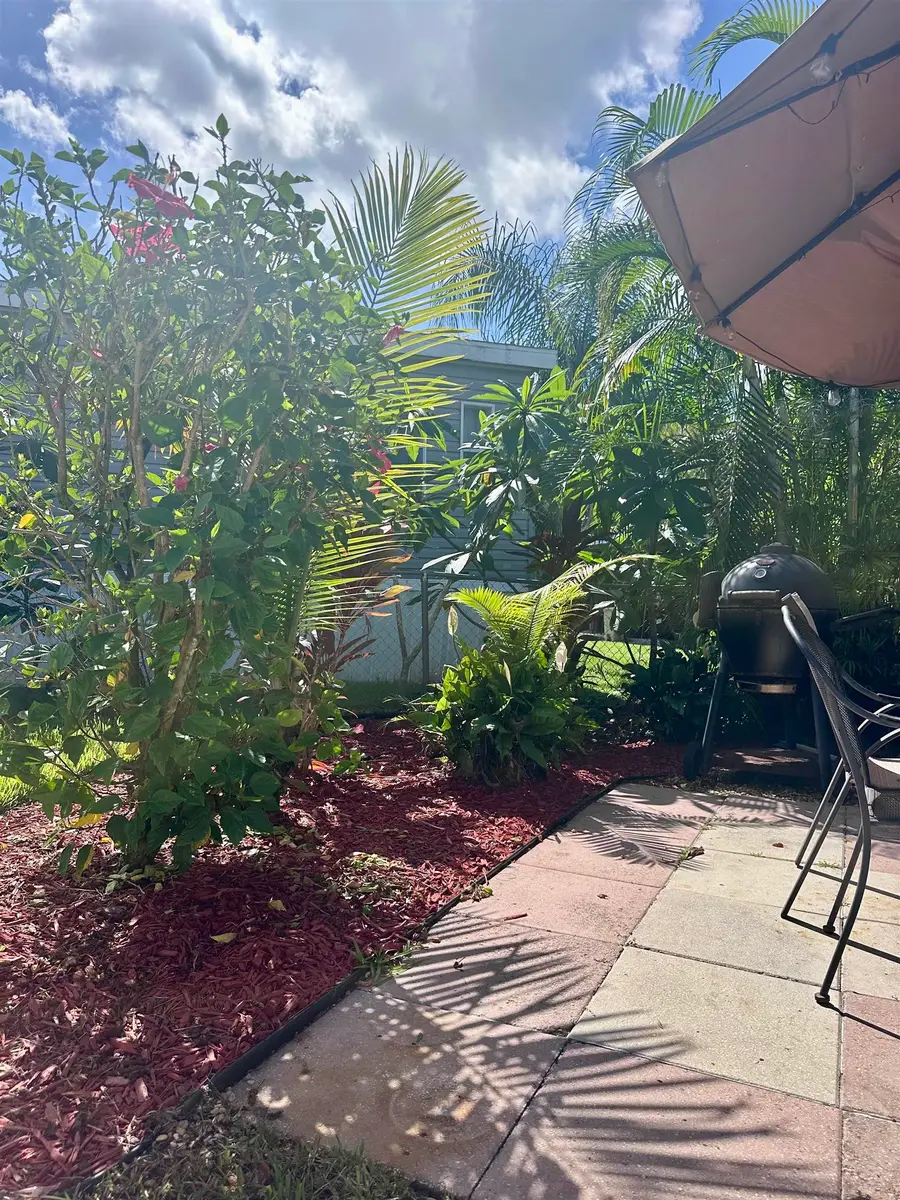 108 E Hillside Drive, Interlachen Florahome, FL 33584 - Image #3