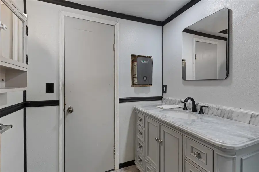 1992 Wt Grubbs Road, Perry, FL 32347 - Image #2