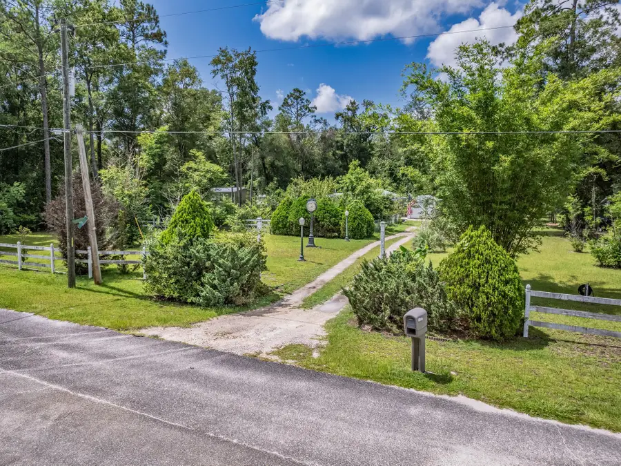 194 Jean Drive, Crawfordville, FL 32327 - Image #2