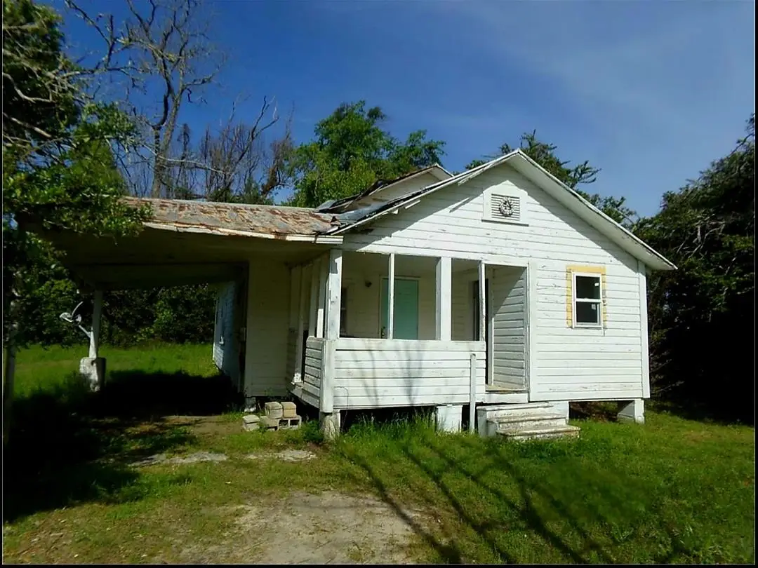 10 Green Avenue, Greensboro, FL 32330 - Image #1