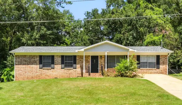 2752 Raintree Circle, Tallahassee, FL 32308