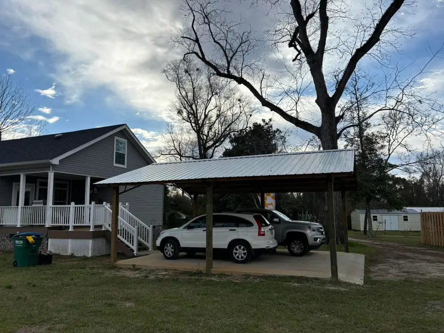 322 Graceland Road, Chattahoochee, FL 32324 - Image #2