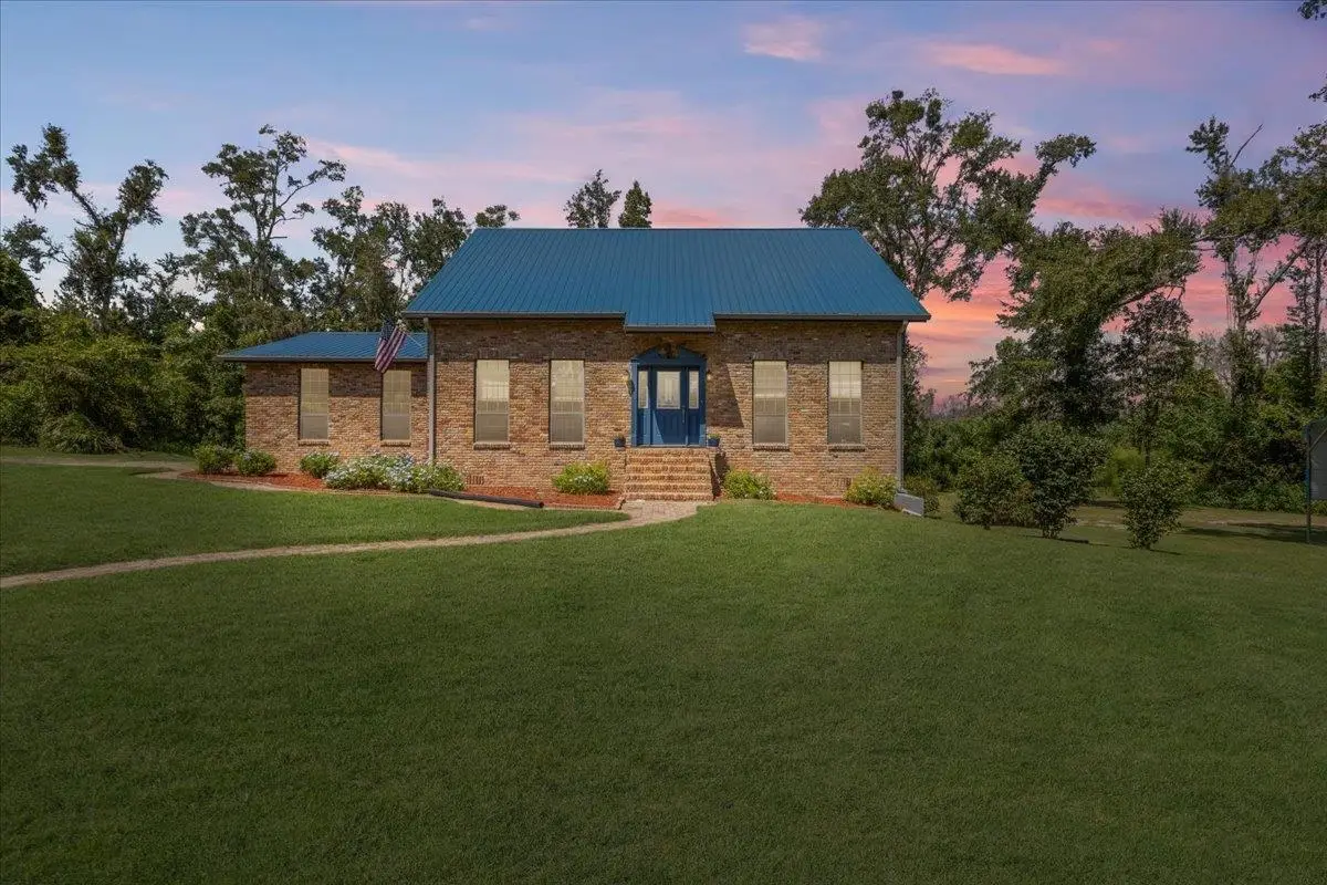 402 NW Cantey Avenue, Madison, FL 32340 - Image #1