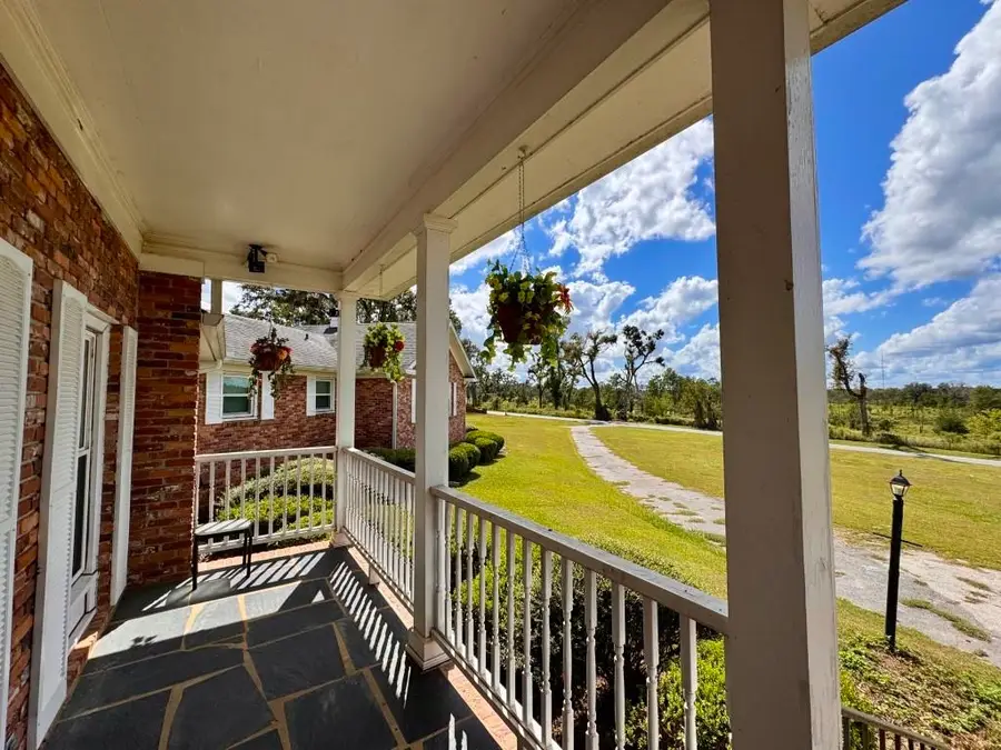 588 NW Pickle Lane, Madison, FL 32340 - Image #2