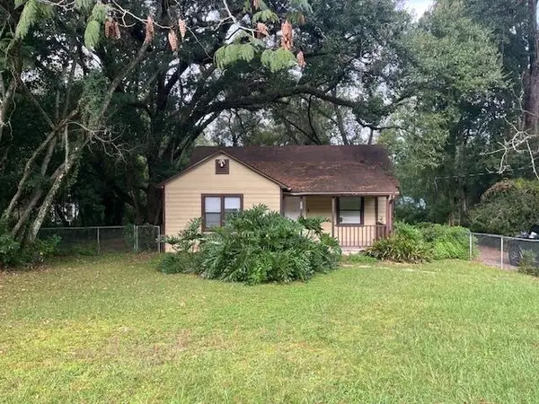 202 Valencia Drive, Tallahassee, FL 32304