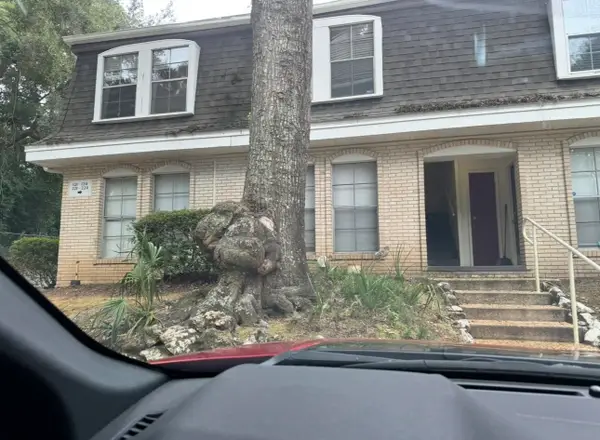 2020 Continental Avenue #221, Tallahassee, FL 32304