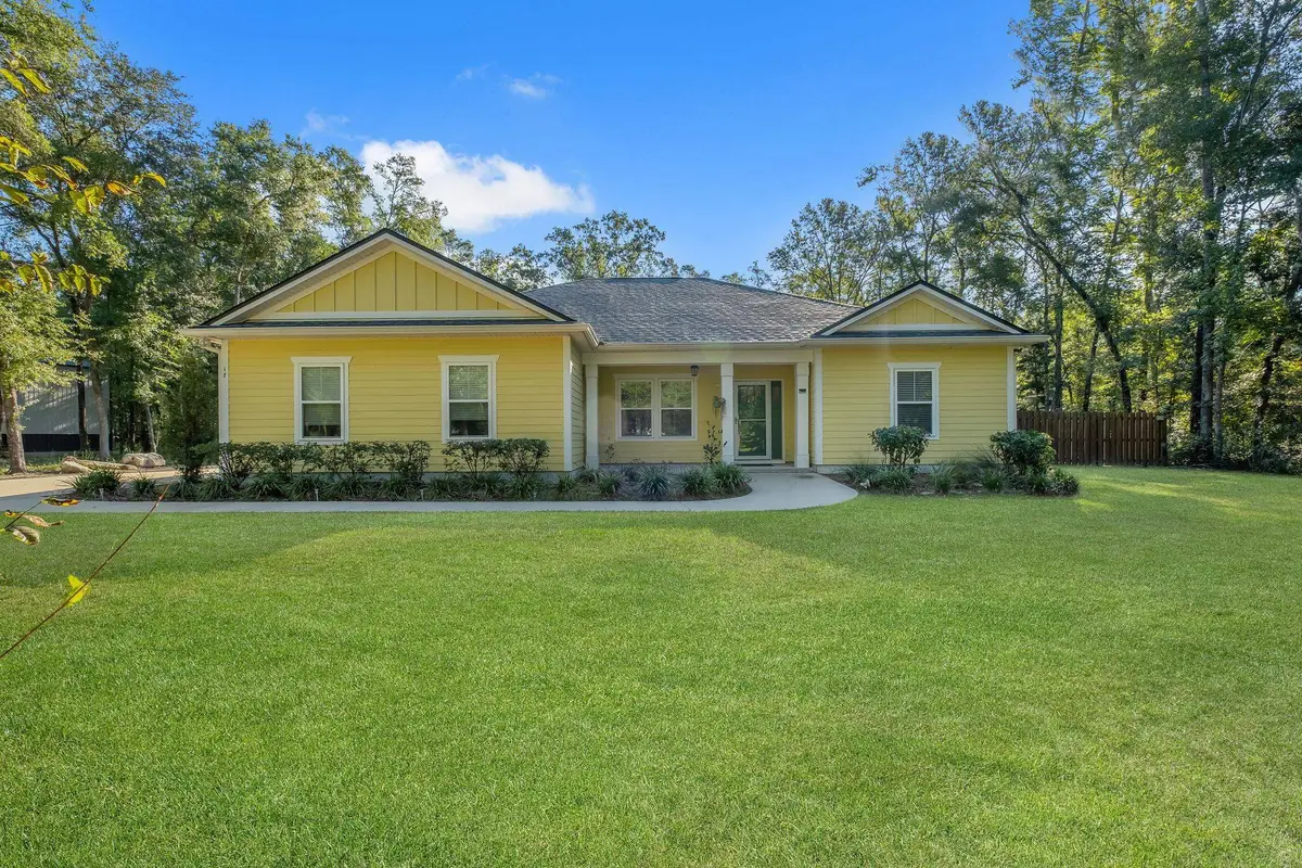 17 Apalachee Way, Crawfordville, FL 32327 - Image #1