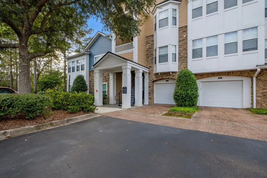 2801 Chancellorsville Drive #323 and Storage Unit 3S2, Tallahassee, FL 32312 - Image #2