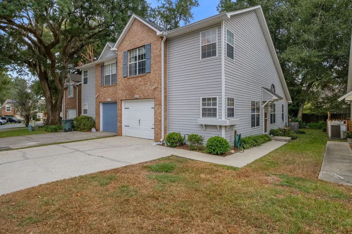 3128 W Camelliawood Circle, Tallahassee, FL 32301 - Image #1