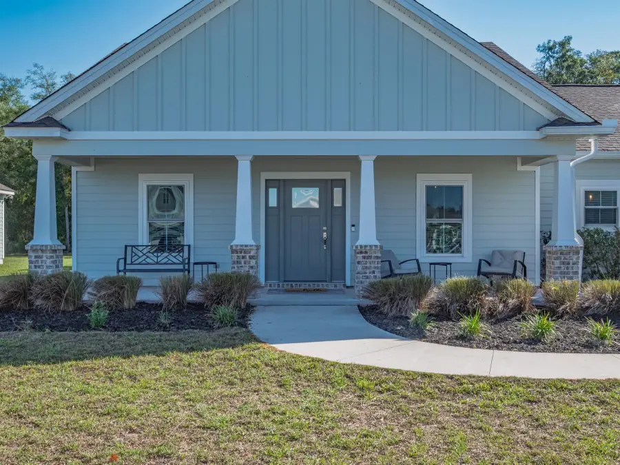 33 Stillmont Drive, Crawfordville, FL 32327 - Image #2
