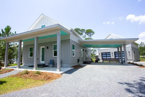 3514 N Starry Night Circle, St Teresa, FL 32358