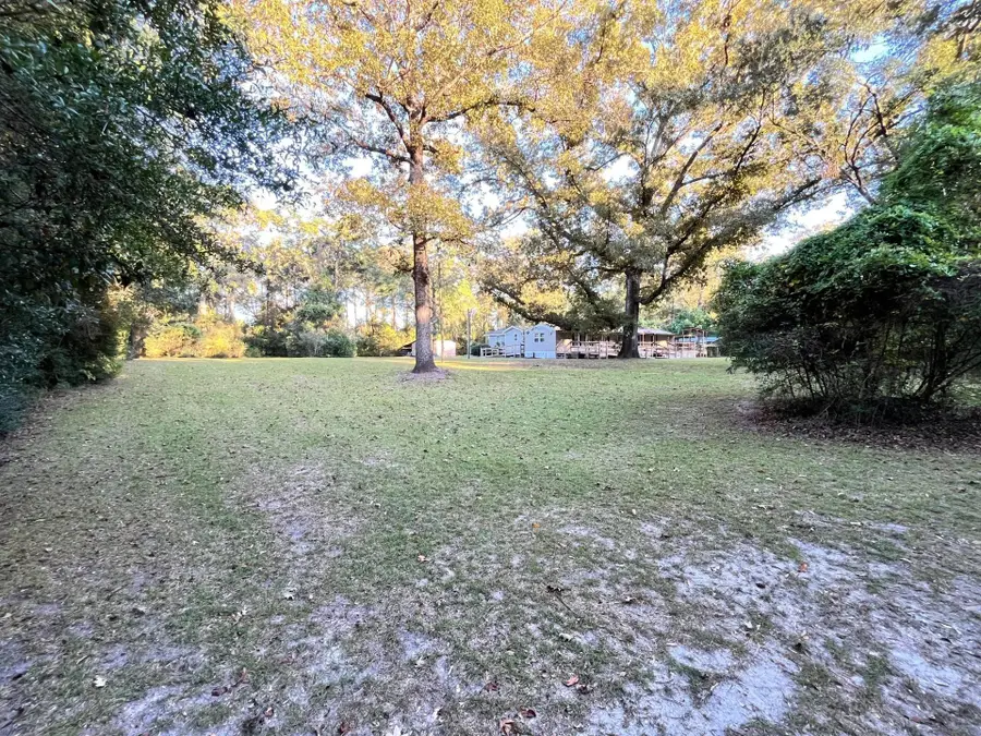 51 Autumn Woods Way, Crawfordville, FL 32327 - Image #3