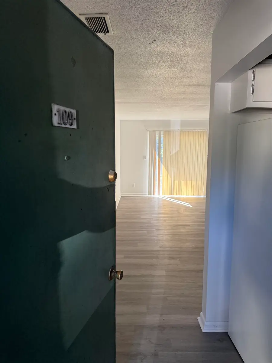 2325 W Pensacola Street #109, Tallahassee, FL 32304 - Image #2