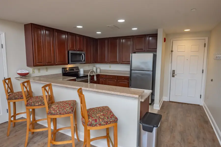 215 W College Avenue #905, Tallahassee, FL 32301 - Image #2