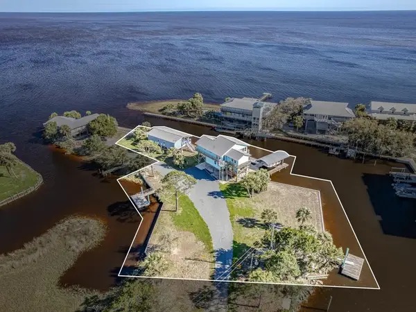 37 Dolphin Drive, Crawfordville, FL 32327