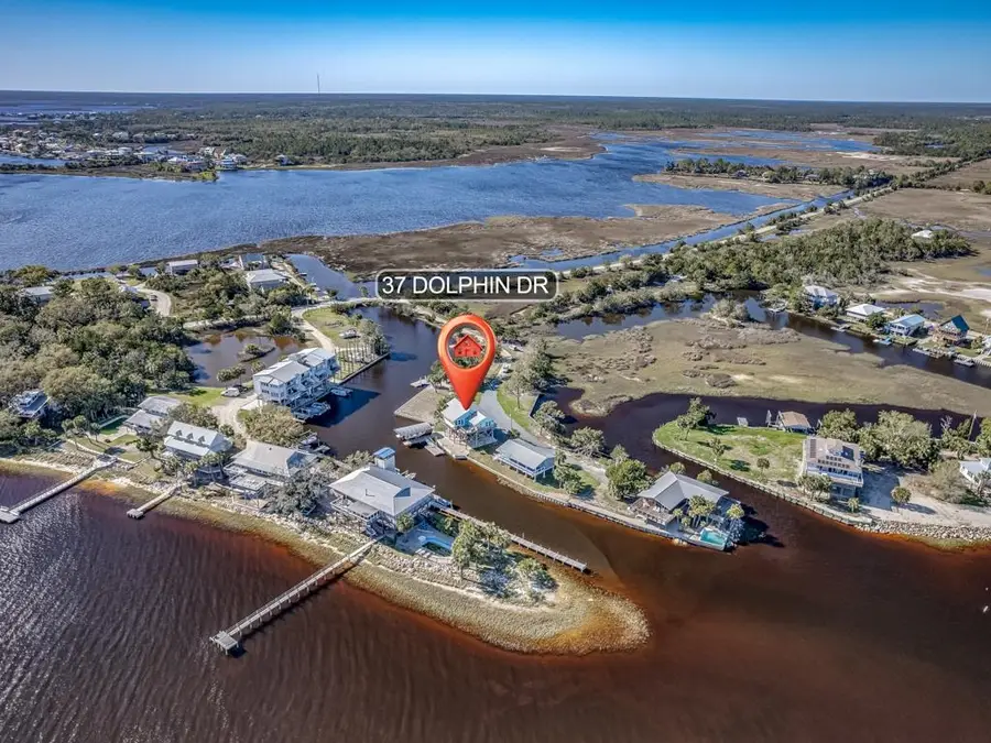 37 Dolphin Drive, Crawfordville, FL 32327 - Image #3