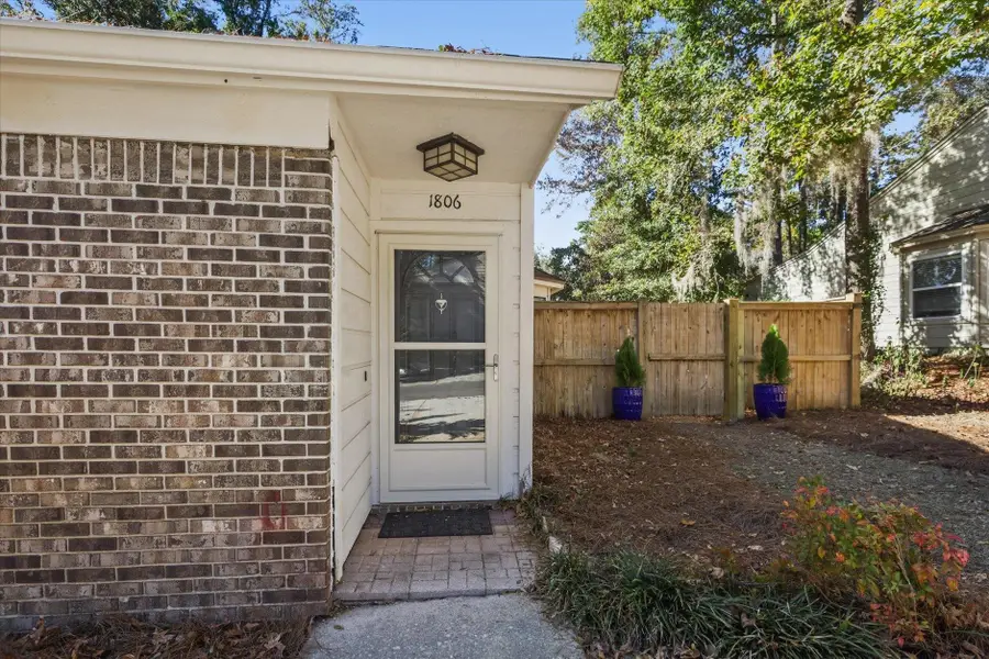 1806 Falconcrest Street, Tallahassee, FL 32303 - Image #3