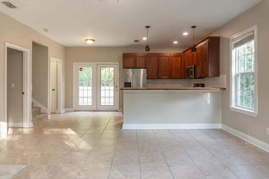 907 Buena Vista Drive, Tallahassee, FL 32304 - Image #2