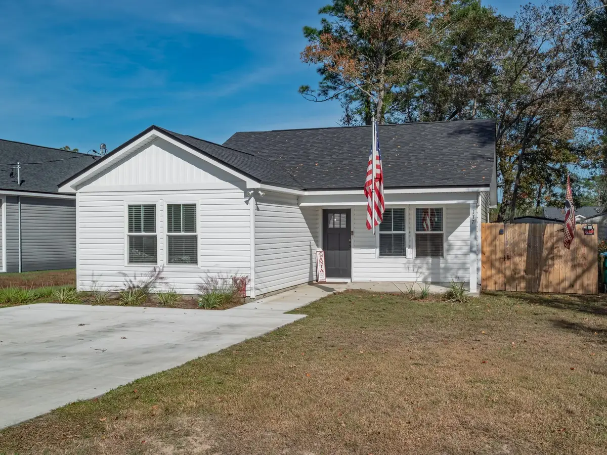 137 Ted Lott Lane, Crawfordville, FL 32327 - Image #1