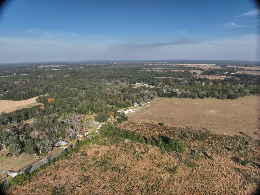 18361 NE 75th Place, Raleigh, FL 32696 - Image #3