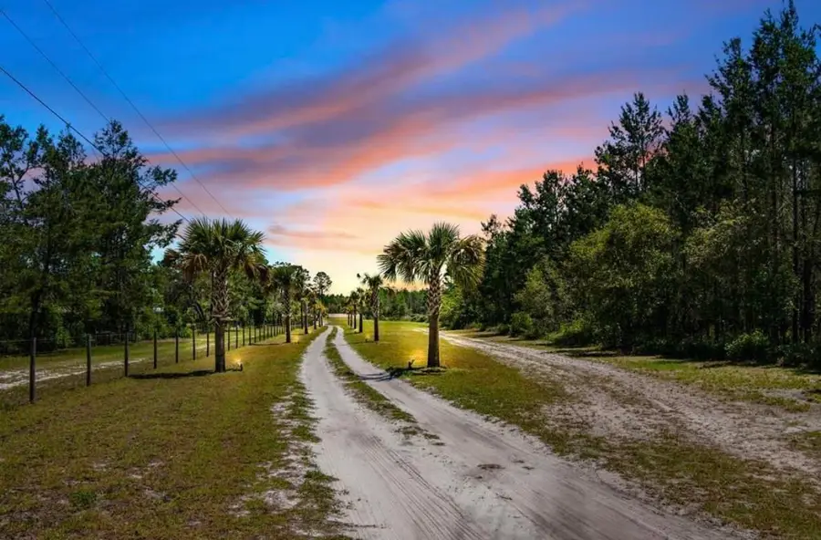 22754 Salem Tower Rd #1-5, Steinhatchee, FL 32359 - Image #2