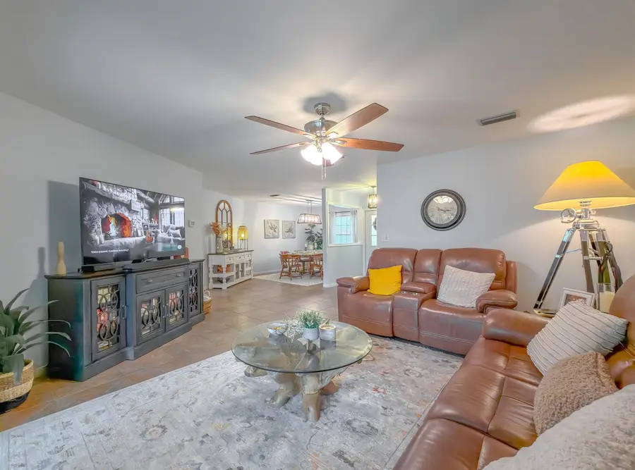 5091 Lake Bluff Circle, Marianna, FL 32446 - Image #3