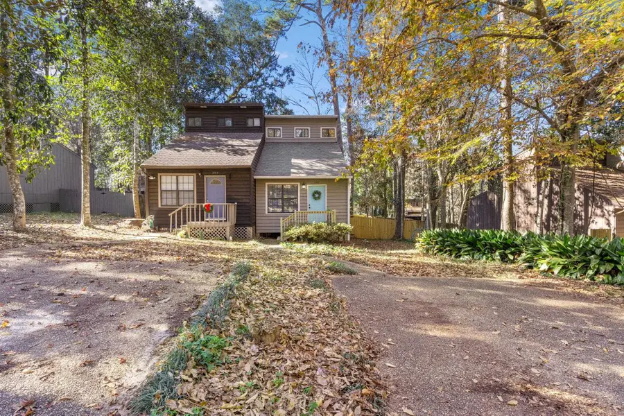 207 Parkbrook Circle, Tallahassee, FL 32301 - #2