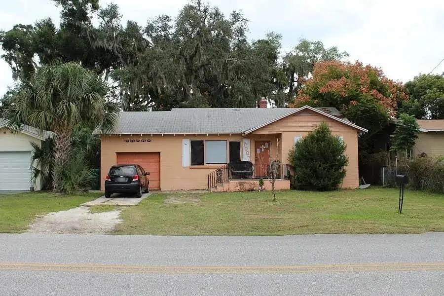 1007 Daytona Avenue, Holly Hill, FL 32117 - Image #1