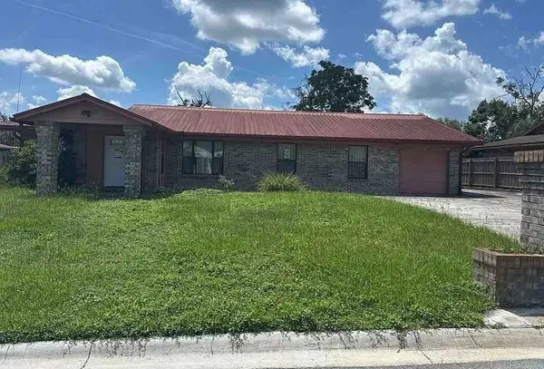 5479 Harden Avenue, Other Florida, FL 32065