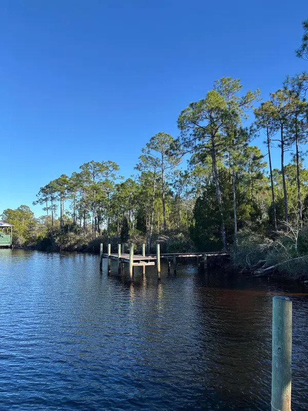 727 Mill, Carrabelle, FL 32322