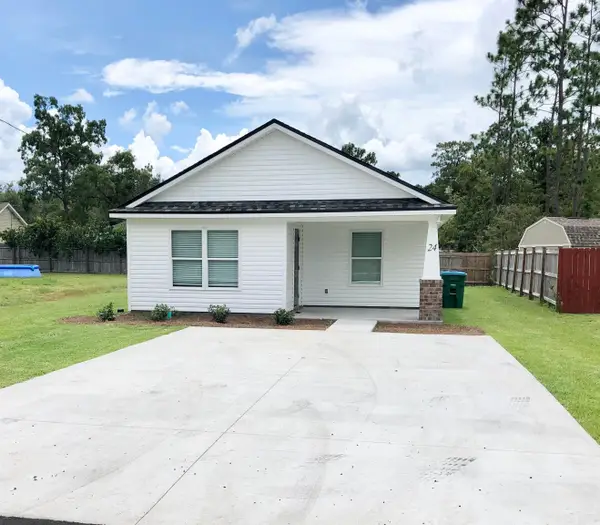 24 Imaginary Lane, Crawfordville, FL 32327