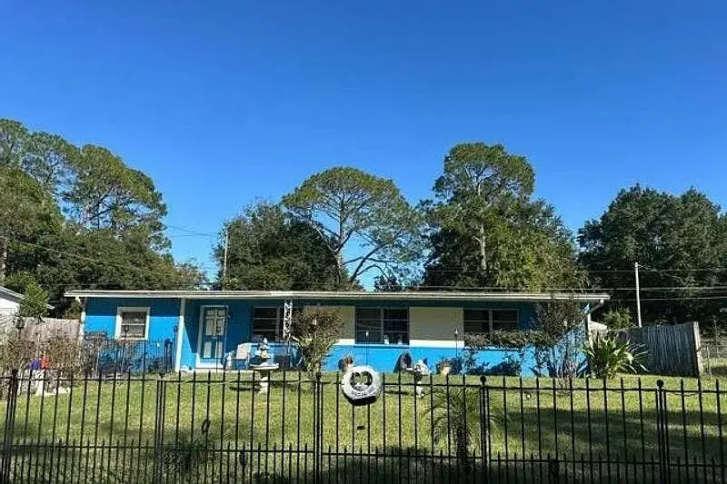 2913 NE 14th Drive, Gainesville, FL 32609 - Image #1