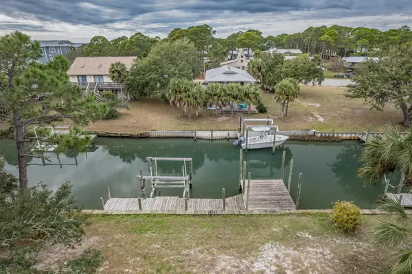 24 Fiesta Drive, Alligator Point, FL 32346